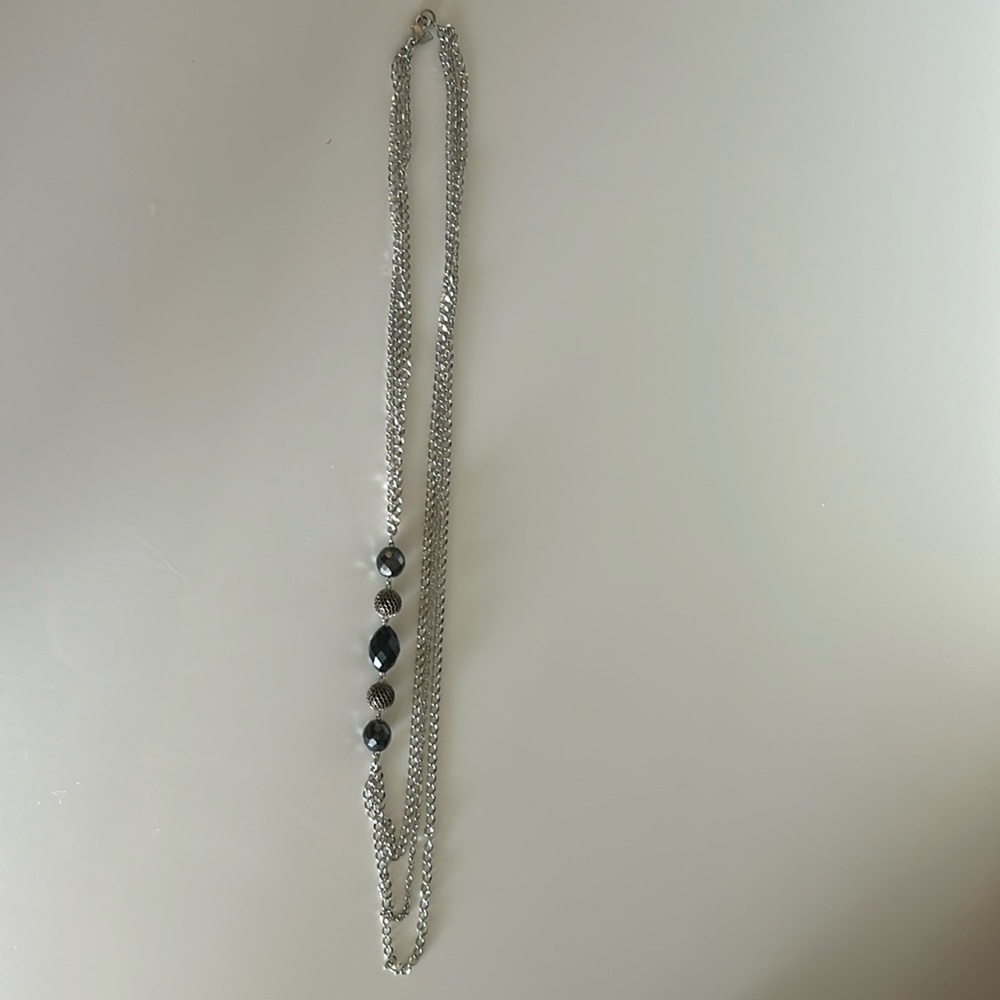 Long silver and black beaded knecklace